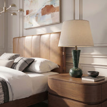 Load image into Gallery viewer, Lucente - Table Lamp