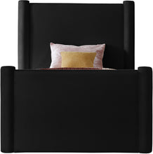 Load image into Gallery viewer, Elias - Velvet Bed