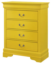 Load image into Gallery viewer, Louis Phillipe - Traditional Style Storage Chest Elegant