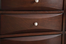 Load image into Gallery viewer, Marilla - Media Chest