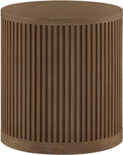 Load image into Gallery viewer, Madera - Oak Veneer And Solid Wood Table