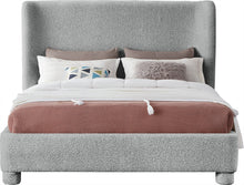Load image into Gallery viewer, Penny - Boucle Fabric Bed