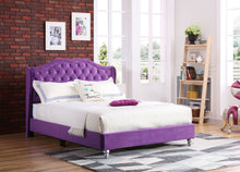 Load image into Gallery viewer, Upholstered Bed Transitional