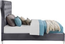 Load image into Gallery viewer, Kira - Bed