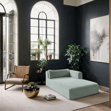 Load image into Gallery viewer, Shaggy - Chaise