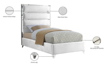 Load image into Gallery viewer, Zuma - Bed