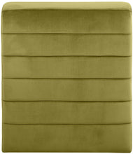 Load image into Gallery viewer, Ivy - Velvet Accent Chair