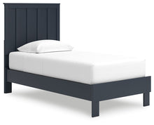Load image into Gallery viewer, Simmenfort - Platform Bedroom Set