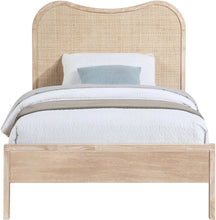 Load image into Gallery viewer, Windsor - Bed