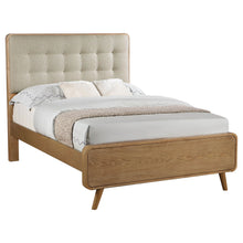 Load image into Gallery viewer, Robyn Panel Platform Bed