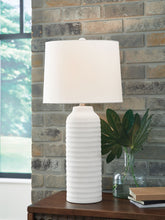 Load image into Gallery viewer, Vauville - Poly Table Lamp (Set of 2) - White