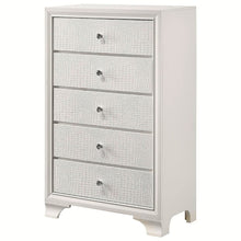 Load image into Gallery viewer, Crown Mark Furniture Lyssa 5 Drawer Chest in White image