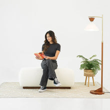 Load image into Gallery viewer, Kelvin - Minimalist Design Bench
