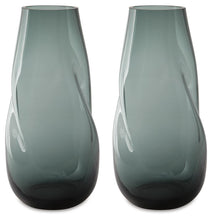 Load image into Gallery viewer, Beamund - Vase - 13"
