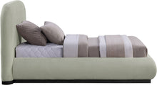 Load image into Gallery viewer, Vaughn - Chenille Bed With Black Base