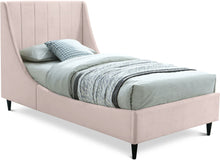 Load image into Gallery viewer, Eva - Velvet Bed