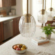 Load image into Gallery viewer, Vista - Single Pendant Chain Hanging Light - Clear / Gold