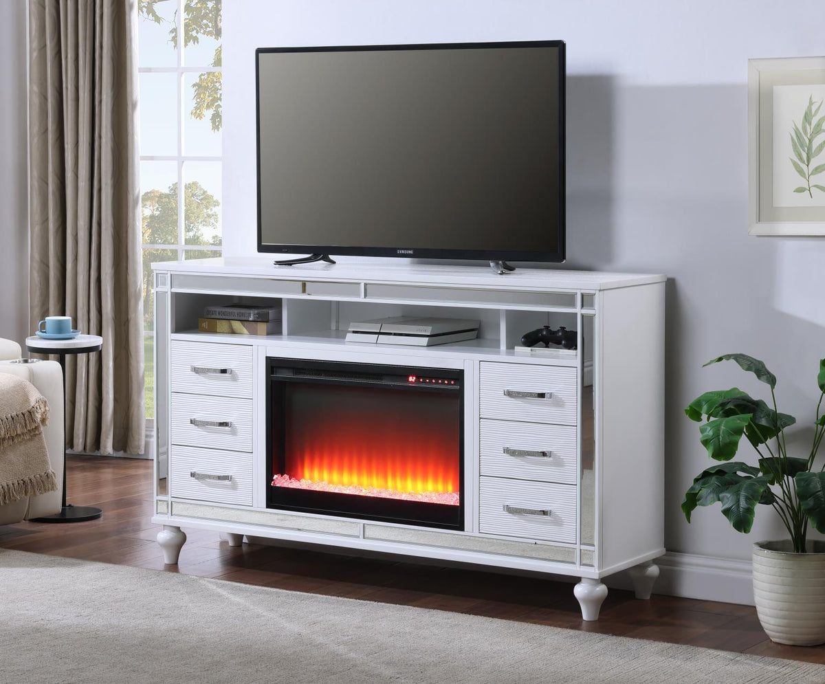 W224 - Fireplace And W600 Insert - White
