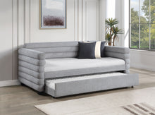 Load image into Gallery viewer, Patricia Daybed with Trundle