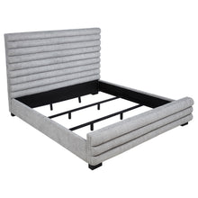 Load image into Gallery viewer, Patricia Panel Bed