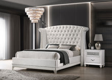 Load image into Gallery viewer, Barzini Wingback Platform Bed
