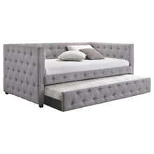 Load image into Gallery viewer, Mockern Daybed with Trundle