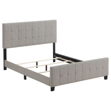 Load image into Gallery viewer, Fairfield Panel Bed