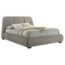 Load image into Gallery viewer, Mokena Panel Platform Bed