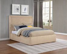 Load image into Gallery viewer, Lawson Panel Platform Bed