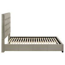 Load image into Gallery viewer, Medley Panel Platform Bed