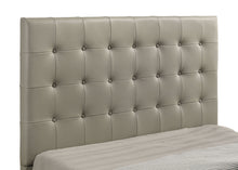 Load image into Gallery viewer, Medley Panel Platform Bed