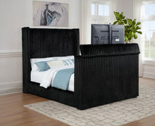 Load image into Gallery viewer, Centergrove Wingback TV Bed