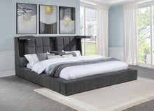 Load image into Gallery viewer, Dreux Panel Platform Bed