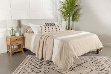 Load image into Gallery viewer, Izzy Eastern / California King Headboard - Ego Home Furniture