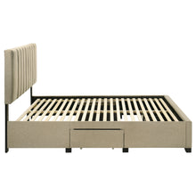 Load image into Gallery viewer, Wheatland Panel Platform Storage Bed