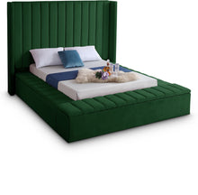 Load image into Gallery viewer, Kiki - Bed