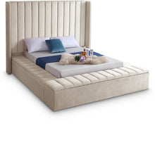 Load image into Gallery viewer, Kiki - Bed