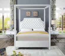 Load image into Gallery viewer, Rowan - Canopy Bed