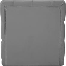 Load image into Gallery viewer, Tuft - Armless Chair