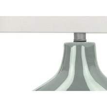 Load image into Gallery viewer, Contemporary Table Lamp With Shade