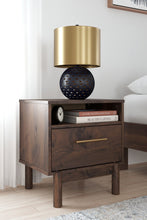 Load image into Gallery viewer, Calverson - Night Stand