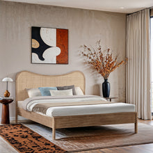 Load image into Gallery viewer, Windsor - Bed