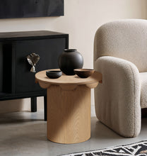 Load image into Gallery viewer, Dahlia - Oak Veneer Table