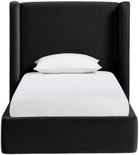 Load image into Gallery viewer, Kendall - Velvet Upholstered Bed