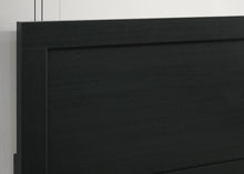 Load image into Gallery viewer, B525 - Bedroom Set