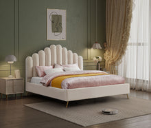 Load image into Gallery viewer, Lily - Bed