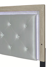 Load image into Gallery viewer, Jaylen Queen Upholstered Panel Bed in Gray