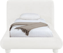Load image into Gallery viewer, Blair - Chenille Upholstered Bed