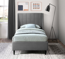 Load image into Gallery viewer, Eva - Velvet Bed