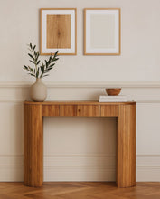 Load image into Gallery viewer, Soba - Straight Console Table - Oak